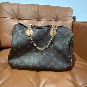 Louis Vuitton Speedy 30